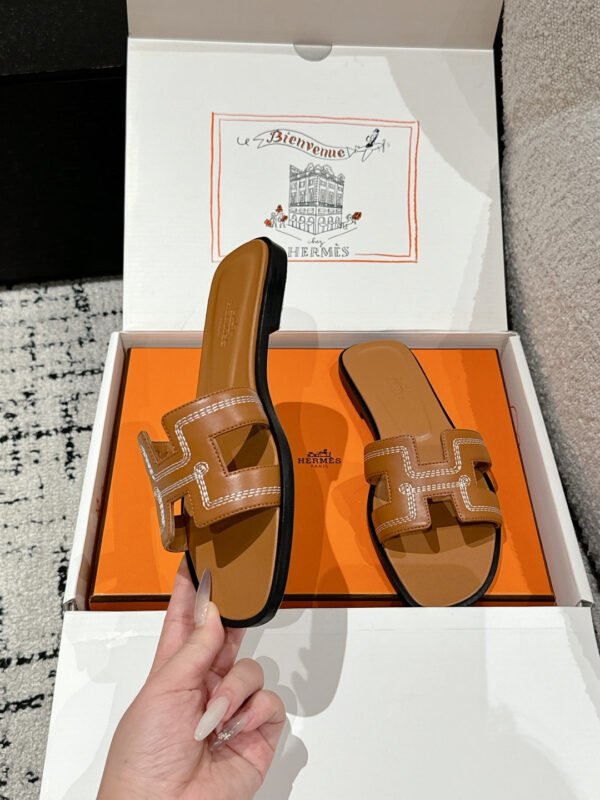 Hermes Women's Oran Sandal