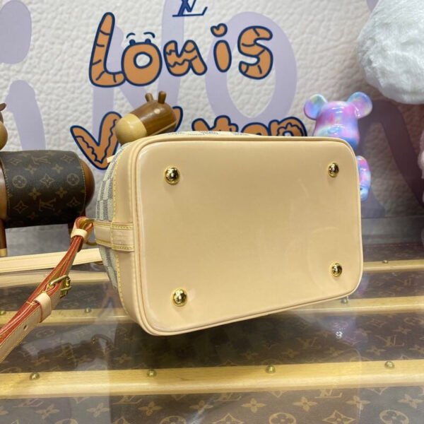 Louis Vuitton No&eacute; BB N40594