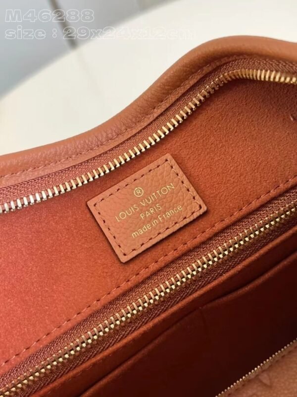 Louis Vuitton M11790 CarryAll PM