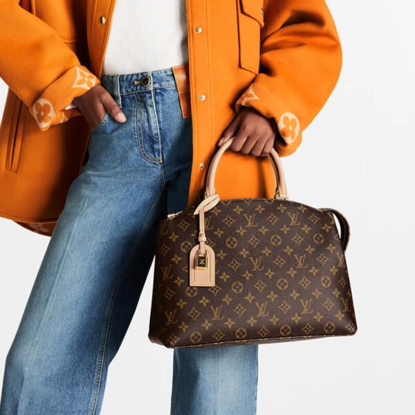 Louis Vuitton Grand Palais M45898