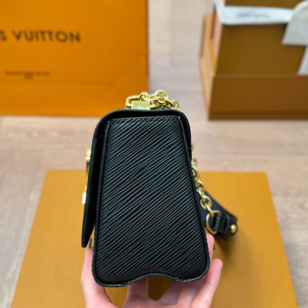 7B0D19F3-9766-C508-F207-4A99252E51EE.jpg Twist PM - Black