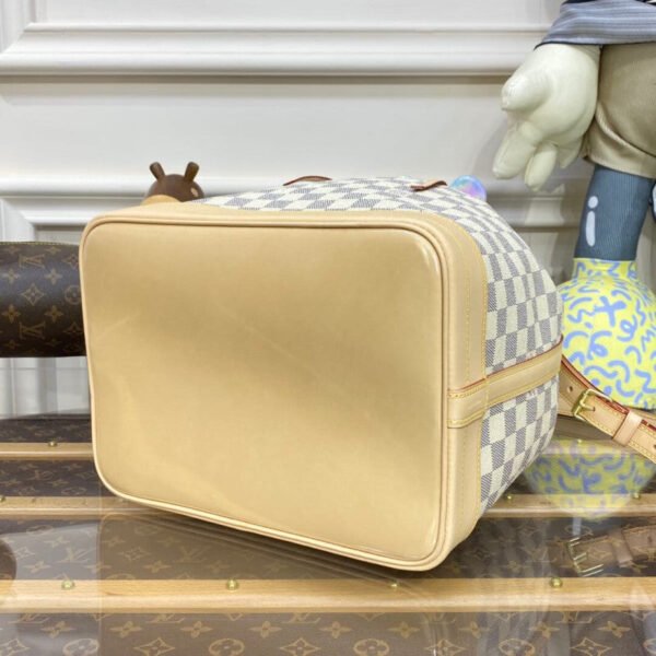 Louis Vuitton No&eacute; N42222