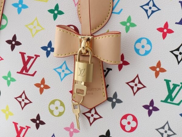 Louis Vuitton M13079 LV x TM OnTheGo MM