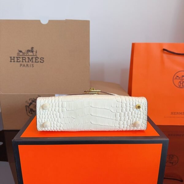 8068E70B-6A5C-846A-C6D2-A96DFA6215C1.jpg Kelly 20 bag - Black