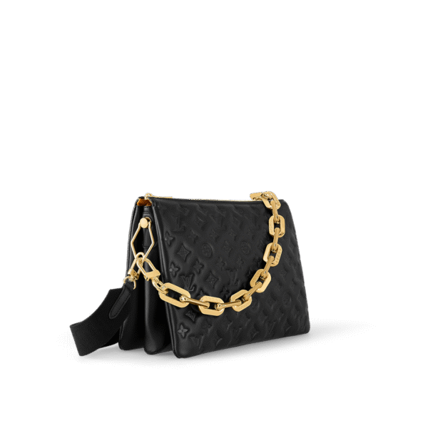 82C34FA2-7475-2FCA-B21B-CD40738DDA09.png Coussin MM