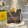 83E95002-0629-9E02-C273-29E557678E3A.jpg Fendi Sunshine Large