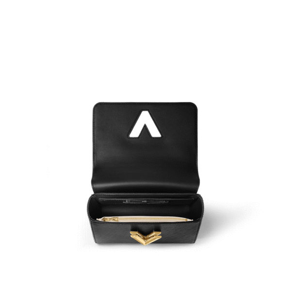 8BAE0661-BE53-20ED-3DB3-24156724CAF2.png Twist MM