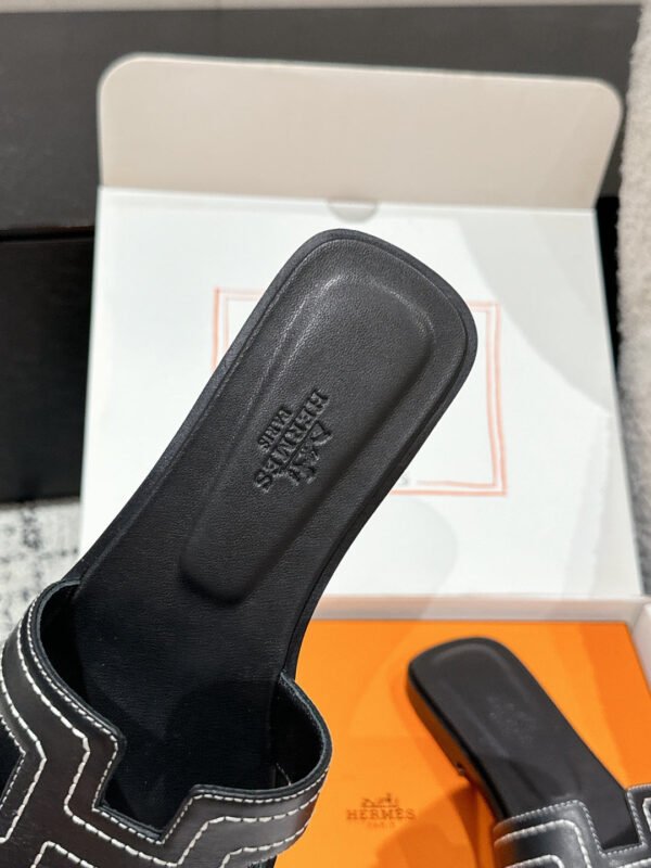 Hermes Women's Oran Sandal