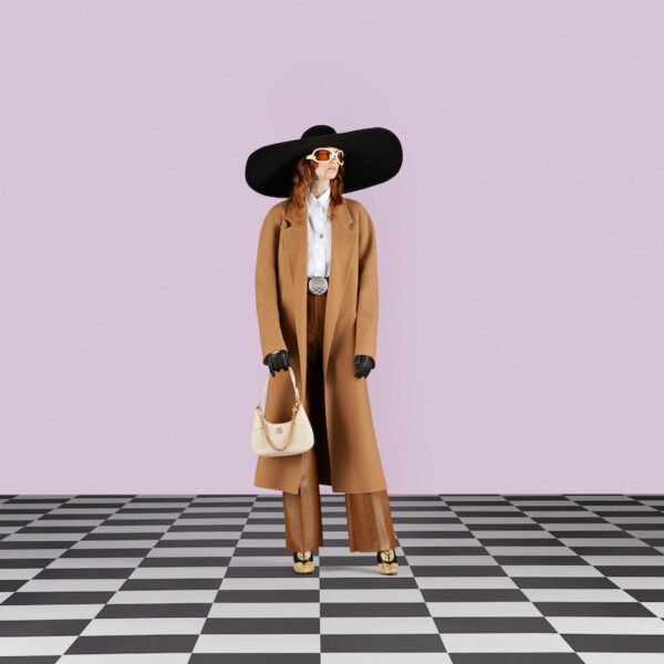 948CBDCA-2342-A2CB-F756-278B44B1DA27.jpg APHRODITE SMALL SHOULDER BAG