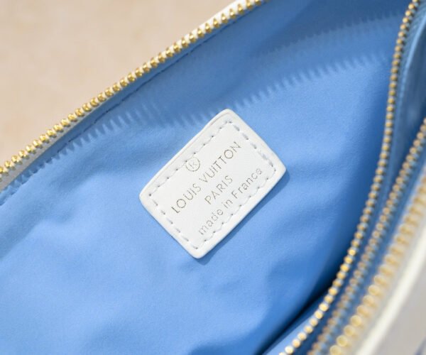 Louis Vuitton M11225 LV By The Summer Pool Coussin PM