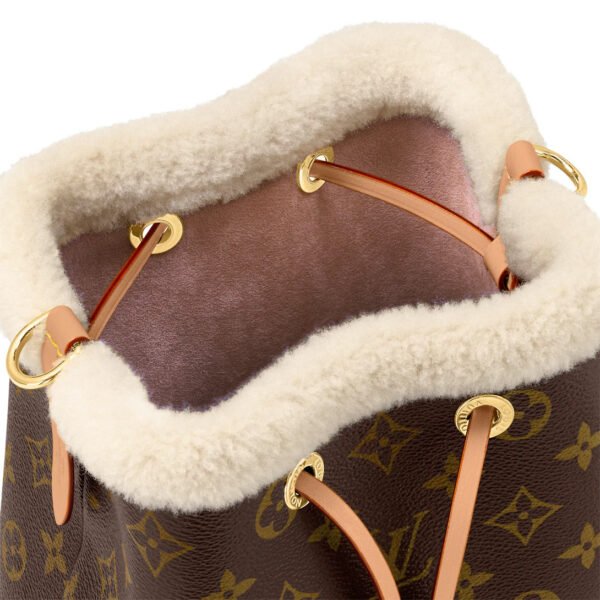 9A4D0455-54A2-1407-B4B4-442A764DBA7E_295340cf-6532-4af8-b3d6-4ac94724ac87.jpg Neonoe BB M46319