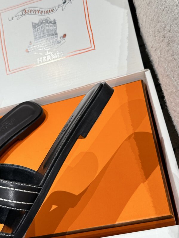 Hermes Women's Oran Sandal