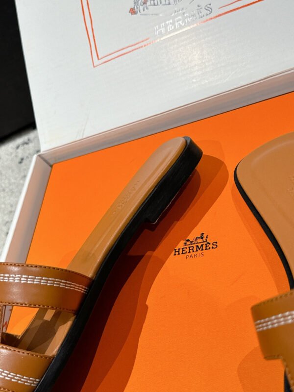 Hermes Women's Oran Sandal