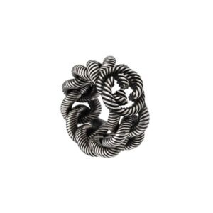 SILVER RING WITH INTERLOCKING G