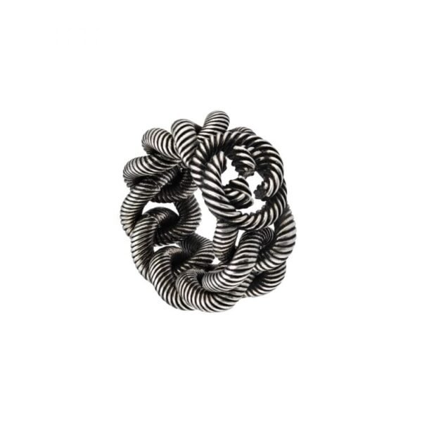 9F75CAE1-0A72-72E2-ABC8-22F0888C086F.jpg SILVER RING WITH INTERLOCKING G