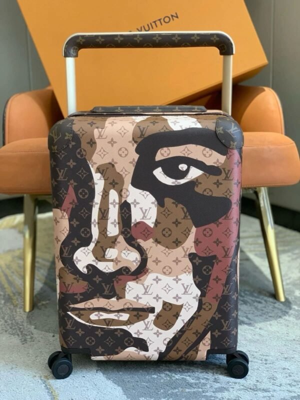 Louis Vuitton M10264 Horizon 55