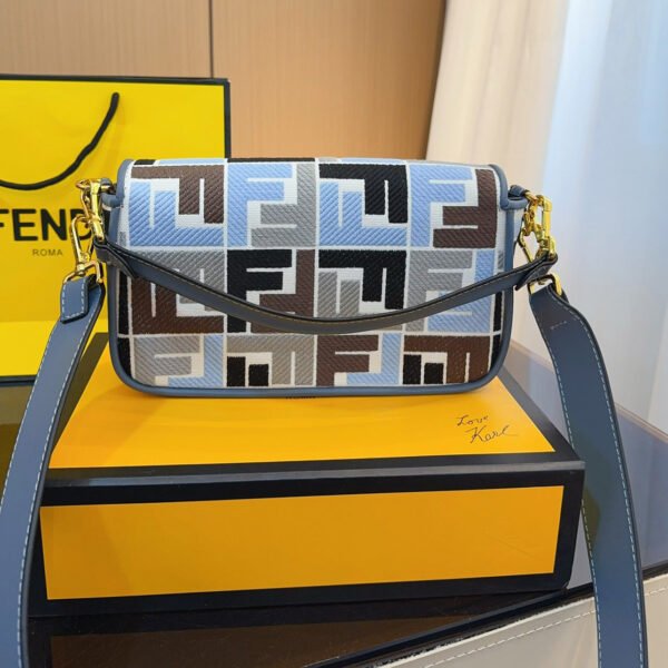 Fendi Baguette Mini