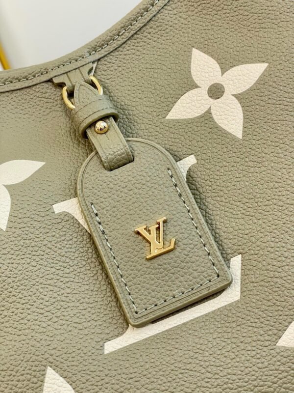 Louis Vuitton M46672 CarryAll PM