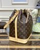 Louis Vuitton No&eacute; M42224