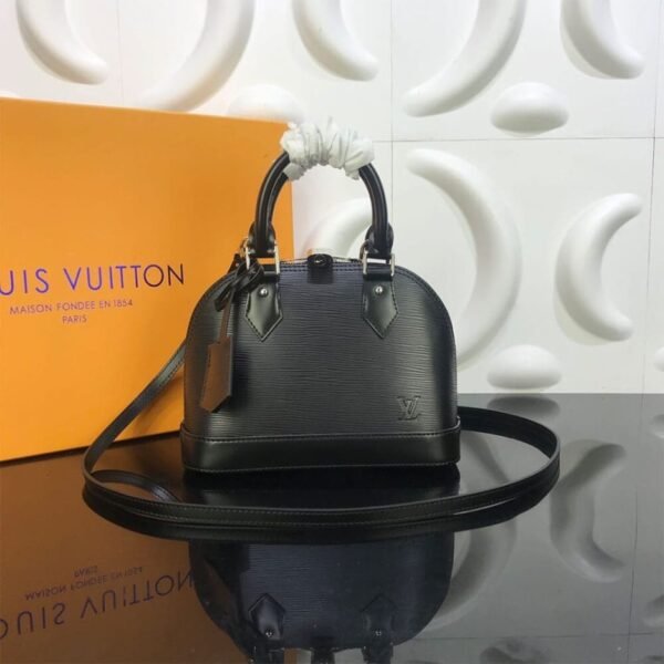 Louis Vuitton Alma BB M24645