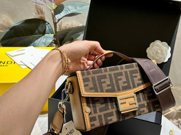 Fendi Baguette Sofe Trunk - Yellow