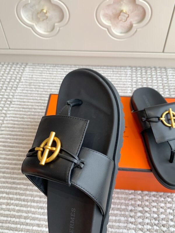 Hermes Unisex Chypre Sandal