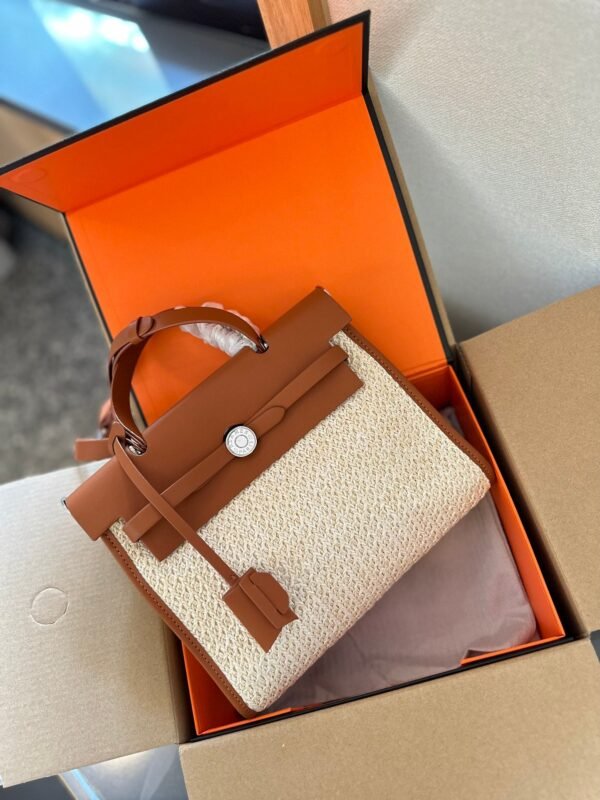 B5281E9C-023C-1158-1818-0E9DCFFEDF5C.jpg Kelly 25 Bag