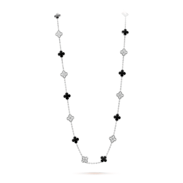 BB0F9A58-C023-4092-9E3E-BBFA8085B39E.png Vintage Alhambra long necklace, 20 motifs