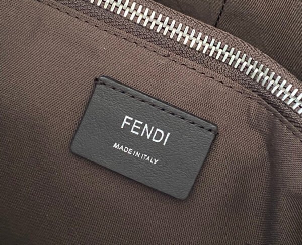 BB3D50ED-88BD-6018-1B7C-ABDC73C7995C.jpg Fendi By The Way Medium Bag
