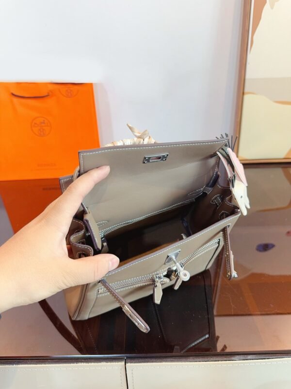 BBBF2F7C-4809-3F43-4175-6862E8FDC5E0.jpg Kelly 25 Bag