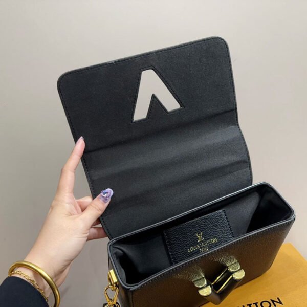 BDEA727C-DE8D-3255-3115-1222B48B2427.jpg Twist One Handle PM - Black