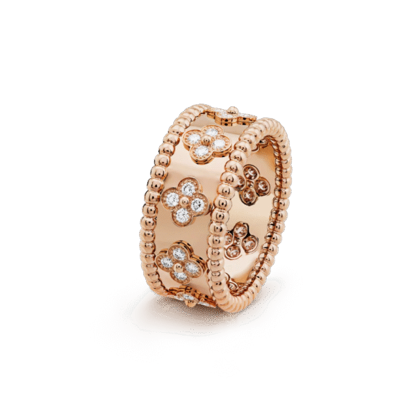BEF22B9E-3496-D265-C2C4-927779ACF378.png Perlee clovers ring, medium model