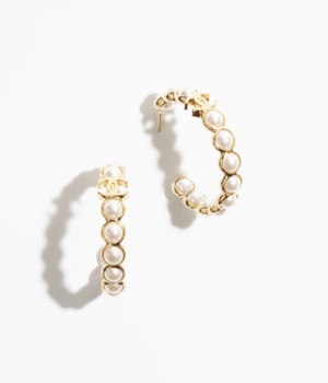 BFB72F54-CCF1-86AB-81E5-657B71292A1A.png HOOP EARRINGS