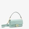 C22B7CD9-D232-321D-3E52-E33E38DDBA75.jpg Fendi Baguette Medium