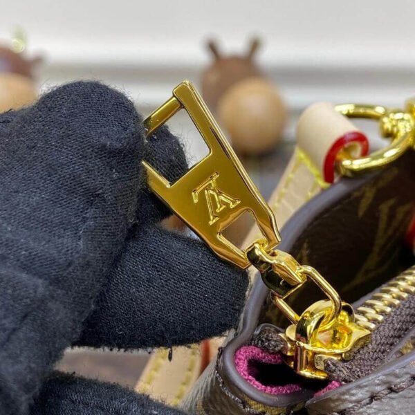 Louis Vuitton Grand Palais M45898