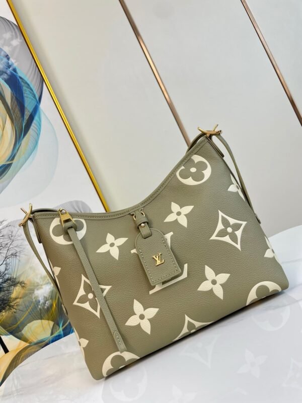 Louis Vuitton M46672 CarryAll PM