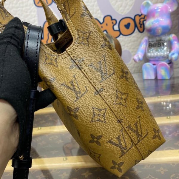 Louis Vuitton M46816 Atlantis BB