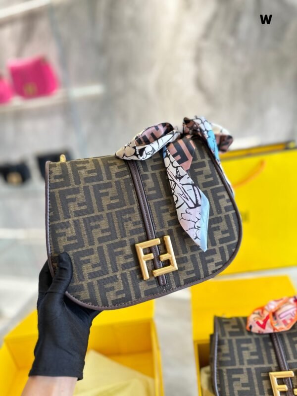 Fendi C'mon Nano - Flower