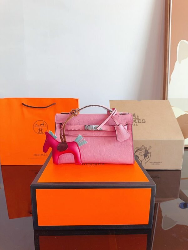 CD3E84E2-F2CB-1C0A-775C-C53C9BC41274.jpg Kelly 20 Bag