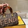 D0A8EFF8-D309-B340-0E05-B27903DD1D73.jpg Fendi By The Way Mini