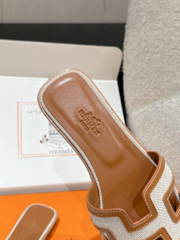 Hermes Women's Oran Sandal