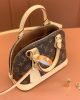 D4245B8B-7501-B370-5A45-8C45FFEAD390.jpg Louis Vuitton Alma BB M46990
