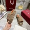 DA611E2B-9545-F1D5-83E5-FCD845994412.jpg GUCCI Women's Platform Slide Sandal