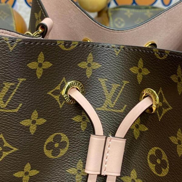 Louis Vuitton N&eacute;oNo&eacute; MM M44022