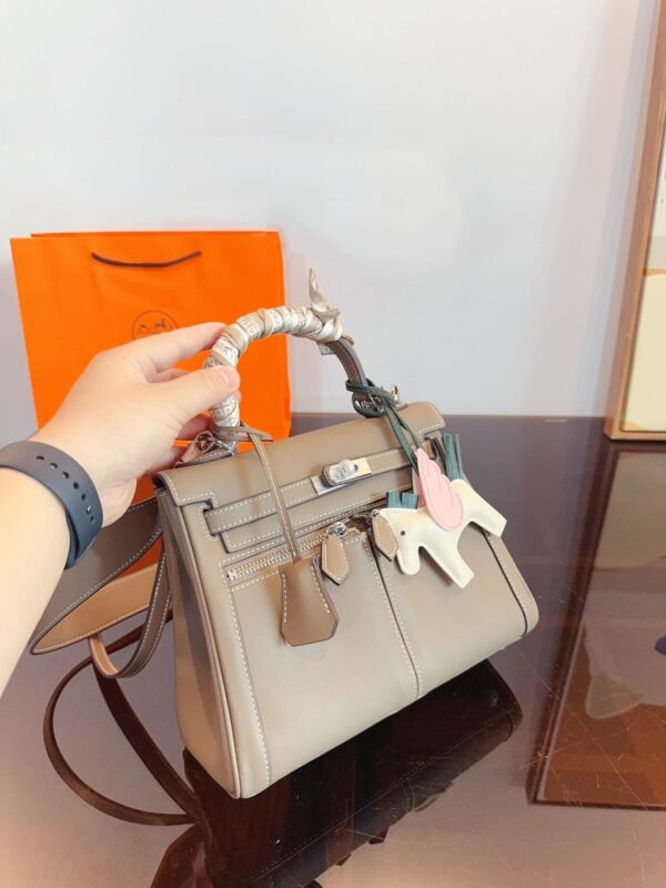 E728BC8C-BD0F-31A5-A7EE-CE8CE05936DE.jpg Kelly 25 Bag