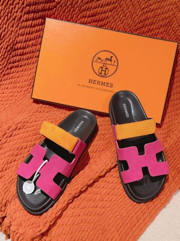 E7A30892-7BC8-797B-A466-2AD70E47F7E7.jpg Hermes Unisex Chypre Sandal