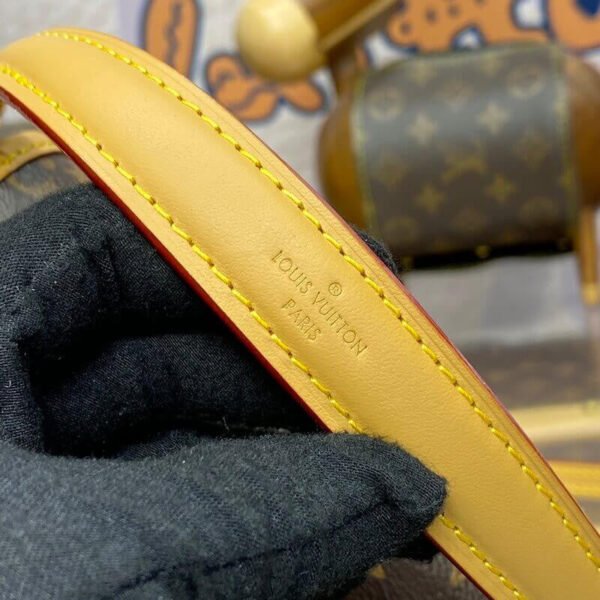 E981DA83-0F97-B030-AF93-9F53B77CCA56.jpg Louis Vuitton Nano Diane M83298