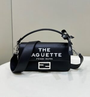EB0F13C9-6238-EA9A-939A-6864679C0708.jpg Fendi Baguette Bag