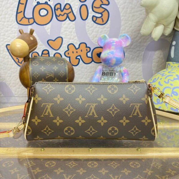 Louis Vuitton Eva Clutch M95567