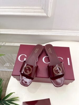 EFA5DCCD-CD38-F821-562F-4142D898FEFF.jpg GUCCI Women's Platform Slide Sandal